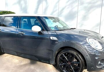 Mini Cooper S Clubman 109.716 km 17.495 &euro; Köln 51107