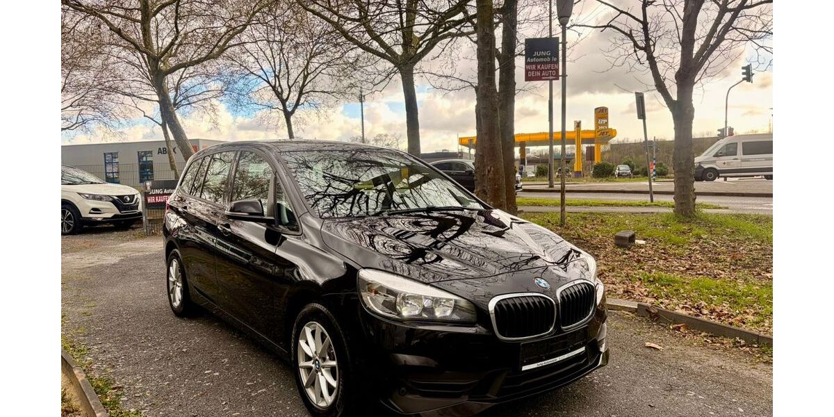 BMW 216 105.000 km 13.999 &euro; Köln 51107