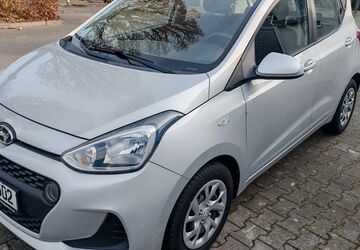 Hyundai i10 105.400 km 6.850 &euro; Köln 50739