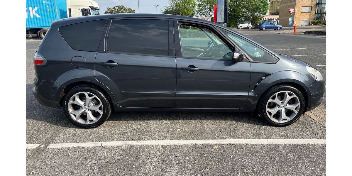 Ford S-Max 162.000 km 2.800 &euro; Neuss 41462