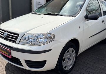 Fiat Punto 73.700 km 2.950 &euro; Köln 51061