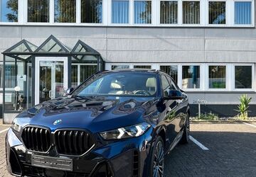 BMW X6 6.143 km 89.950 &euro; Köln 50739