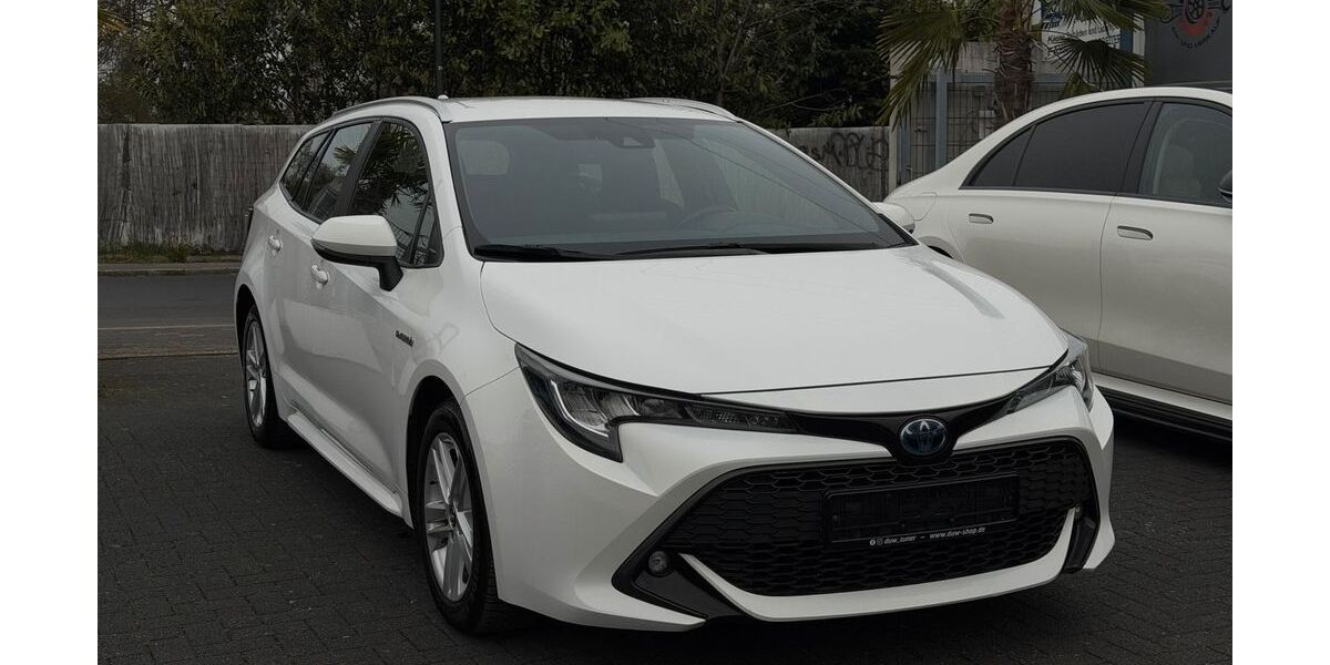 Toyota Corolla 219.000 km 13.500 &euro; Düsseldorf 40627