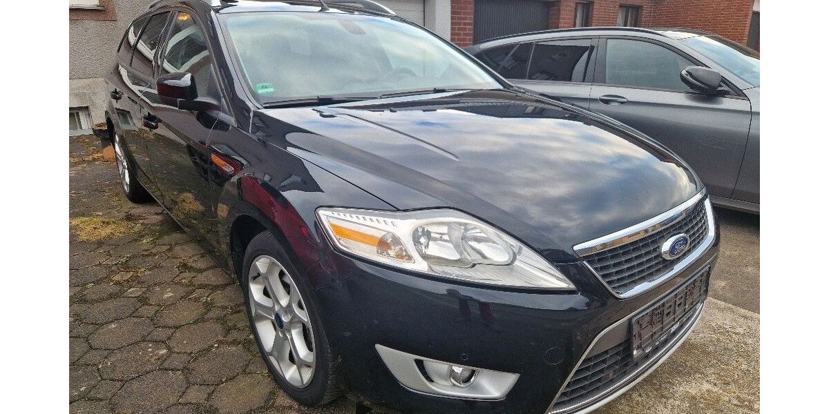Ford Mondeo 323.000 km 2.700 &euro; Frechen 50226