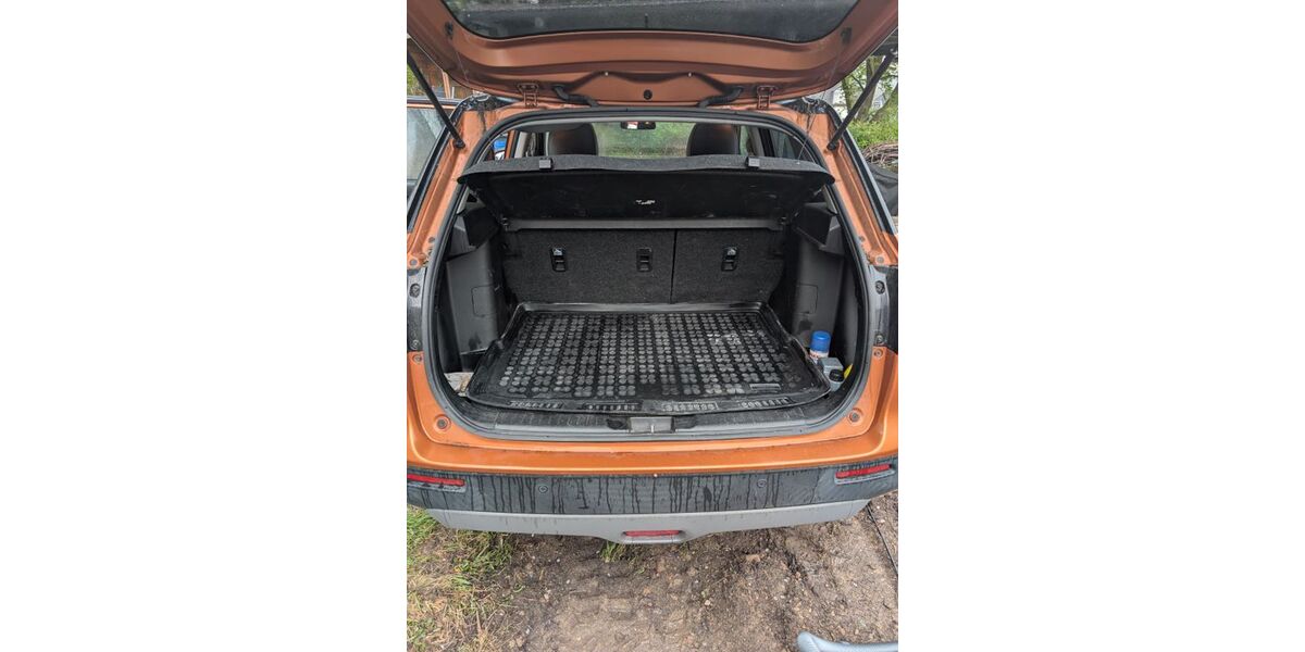 Suzuki Vitara 192.000 km 8.800 &euro; Velbert 42555