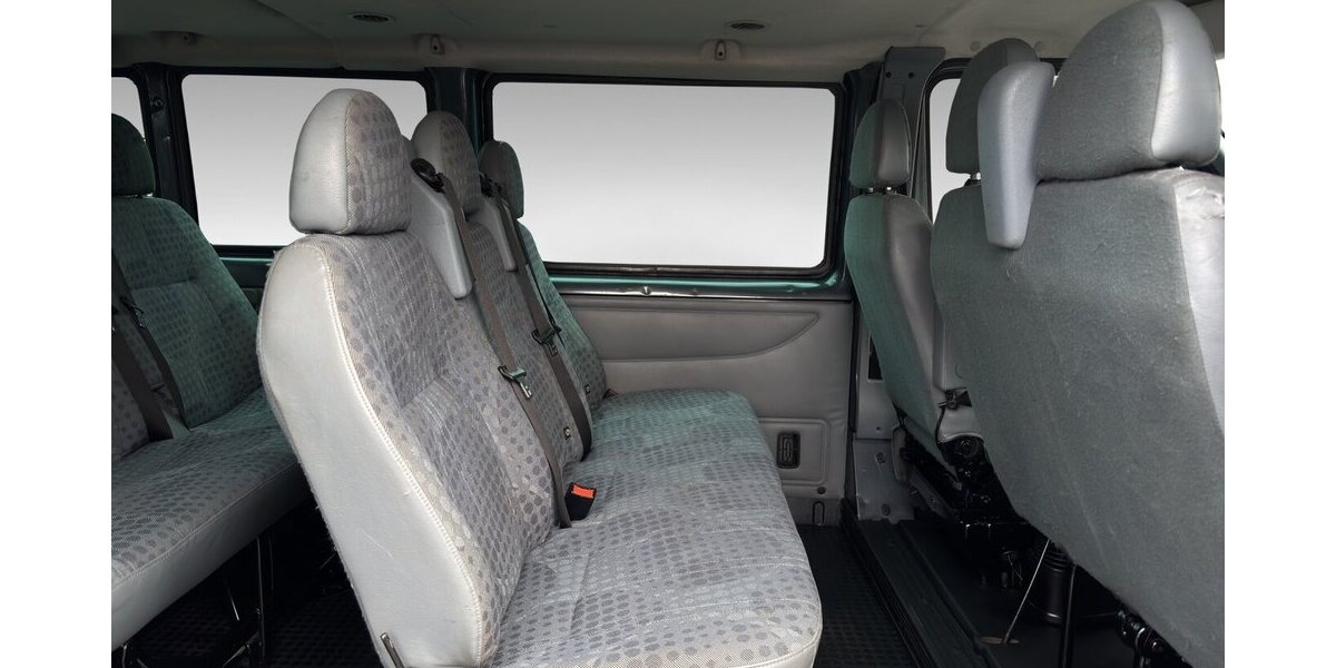 Ford Transit FT 300 K 9 Sitze Klima Std.Hzg. ATM 172.966 km 5.900 &euro; Wuppertal 42327
