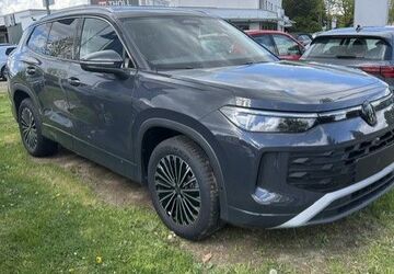 VW Tayron 17.480 km 38.800 &euro; Düsseldorf 40472