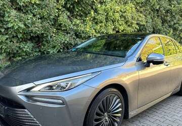 Toyota Mirai 92.000 km 12.490 &euro; Wuppertal 42281