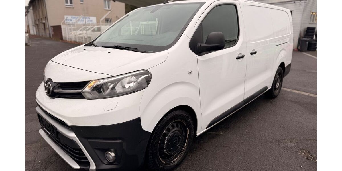 Toyota Proace (Verso) 207.220 km 7.990 &euro; Köln 51065