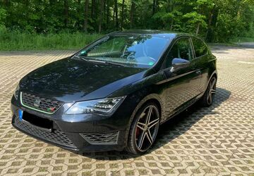 Seat Leon 66.500 km 18.990 &euro; Köln 51107