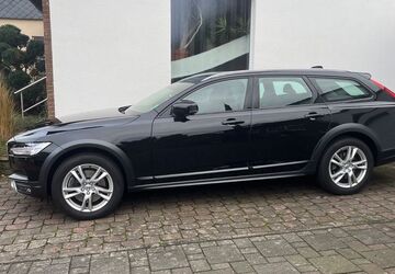 Volvo V90 Cross Country 54.000 km 30.500 &euro; Mettmann 40822