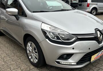 Renault Clio 83.456 km 8.999 &euro; Korschenbroich 41352