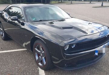 Dodge Challenger 68.000 km 29.600 &euro; Korschenbroich 41352