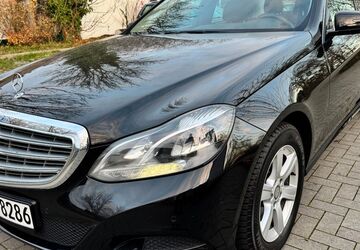Mercedes-Benz E 300 177.000 km 13.499 &euro; Kaarst 41564