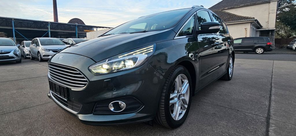 Ford S-Max 91.500 km 18.400 &euro; Neuss 41462