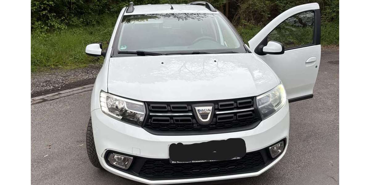 Dacia Logan 105.000 km 5.950 &euro; Düsseldorf, Stadt 40589