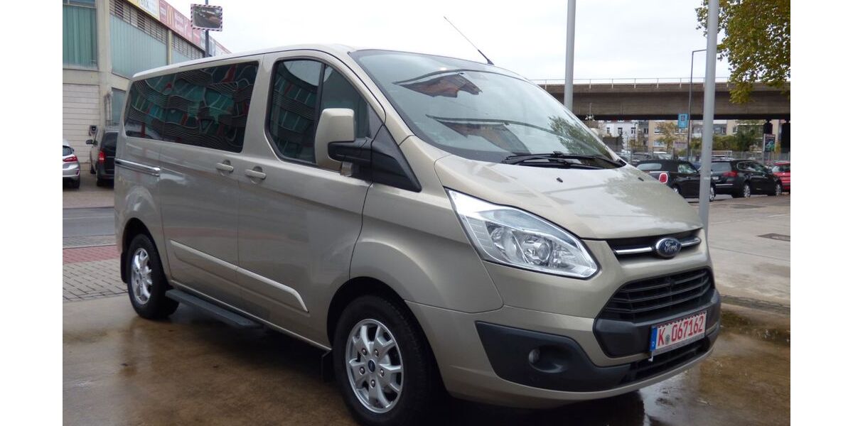 Ford Tourneo Custom 184.000 km 13.900 &euro; Köln 51105