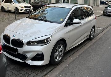 BMW 218 Gran Tourer 110.000 km 17.750 &euro; Köln 50827