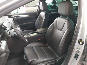 Opel Insignia Ultimate Matrix HUD AHK KAM ACC LEDER 39.050 km 25.730 &euro; HAAN 42781