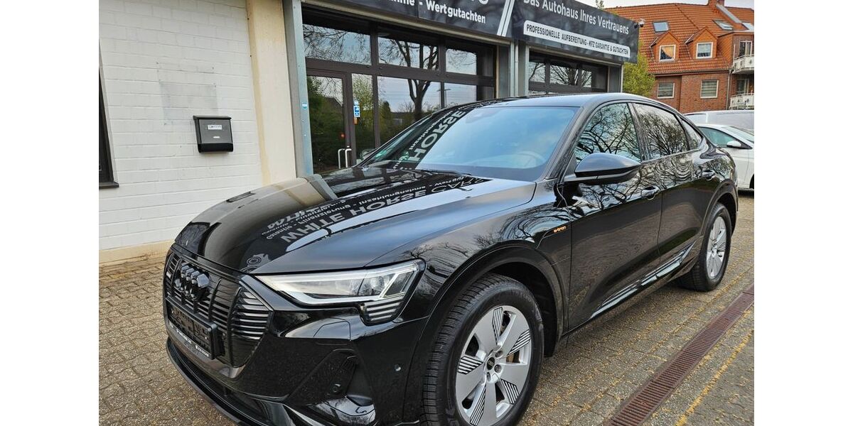 Audi e-tron 58.415 km 32.498 &euro; Korschenbroich 41352