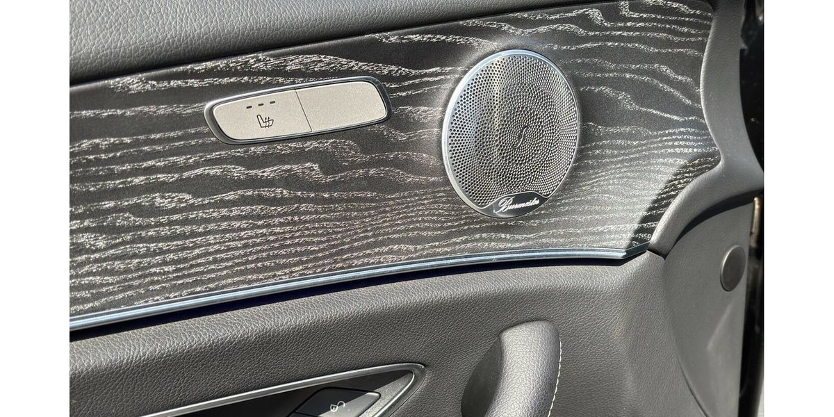 Mercedes-Benz E 300 de AMG MBUX Burm Pano 360° AHK MB100 65.161 km 30.900 &euro; Wuppertal 42327