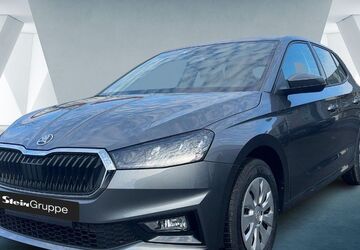 Skoda Fabia 9.999 km 17.290 &euro; Bergisch Gladbach 51465