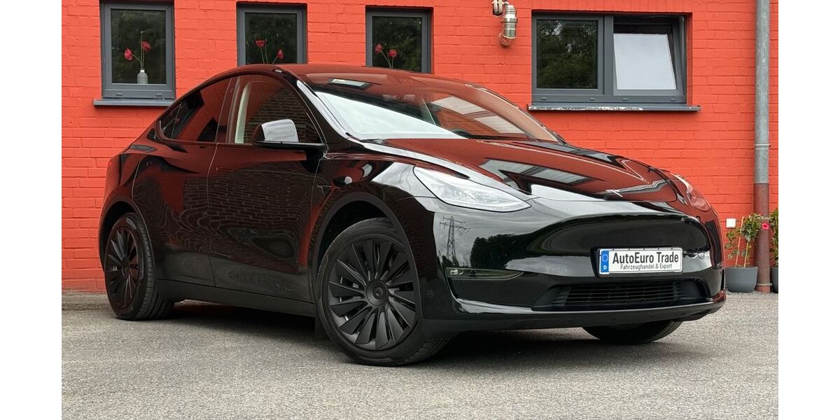 Tesla Model Y 49.182 km 36.700 &euro; Neuss 41472