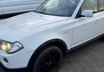 BMW X3 146.000 km 4.750 &euro; Neuss 41462
