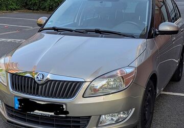Skoda Fabia 117.000 km 5.890 &euro; Köln 50968