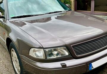 Audi A8 206.625 km 8.900 &euro; Bergisch-Gladbach 51429