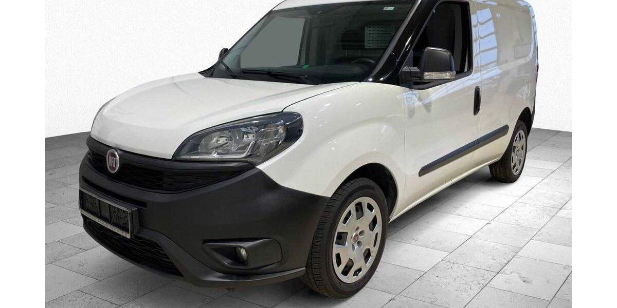 Fiat Doblo 81.593 km 7.990 &euro; Solingen 42653