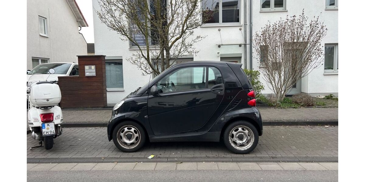 Smart ForTwo 35.078 km 6.200 &euro; Köln 50999