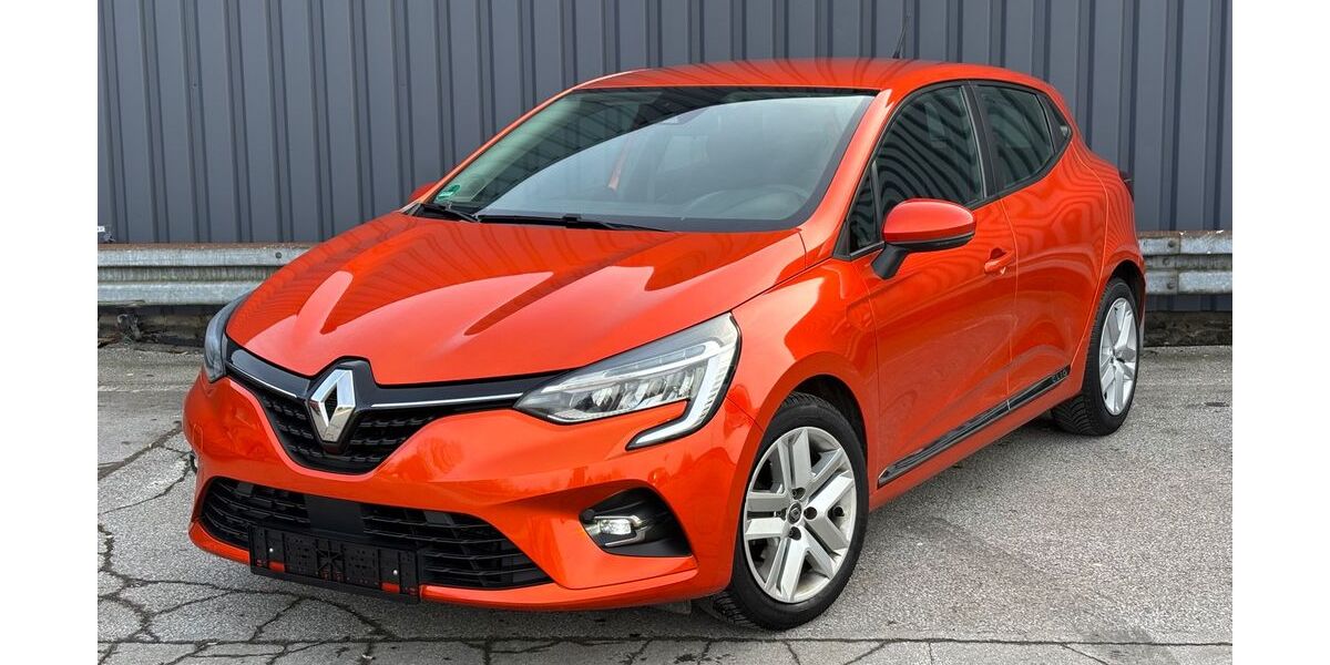 Renault Clio 99.000 km 8.890 &euro; Wermelskirchen 42929