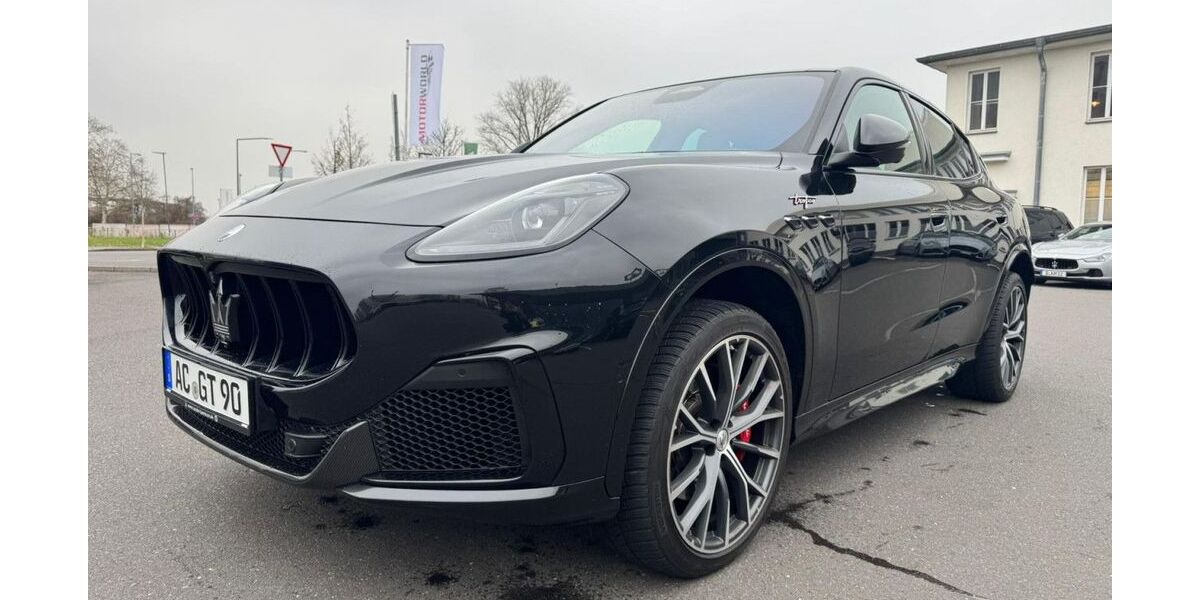 Maserati Grecale 42.800 km 82.980 &euro; Köln 50829