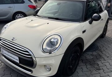 Mini Cooper D 356.825 km 4.990 &euro; Köln 51065