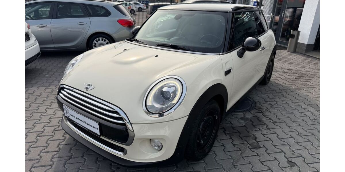 Mini Cooper D 356.825 km 4.990 &euro; Köln 51065