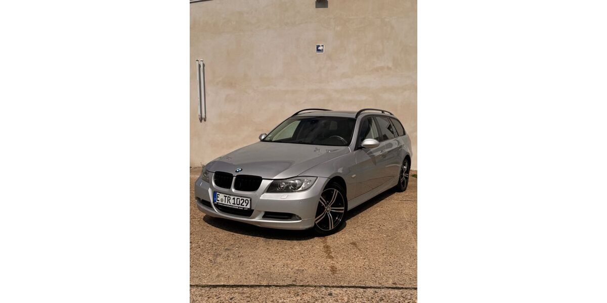 BMW 320 220.000 km 3.799 &euro; Velbert 42549
