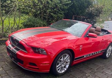 Ford Mustang 213.000 km 13.900 &euro; Wuppertal 42287