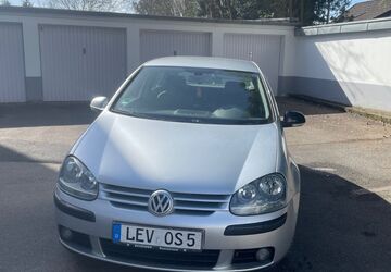 VW Golf 139.500 km 1.999 &euro; Leverkusen 51381
