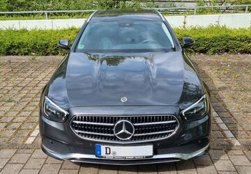 Mercedes-Benz E 200 39.000 km 34.900 &euro; Düsseldorf 40211