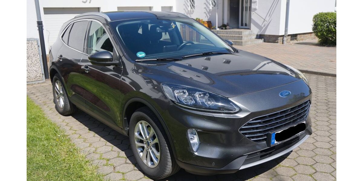 Ford Kuga 80.000 km 19.900 &euro; Düsseldorf 40474