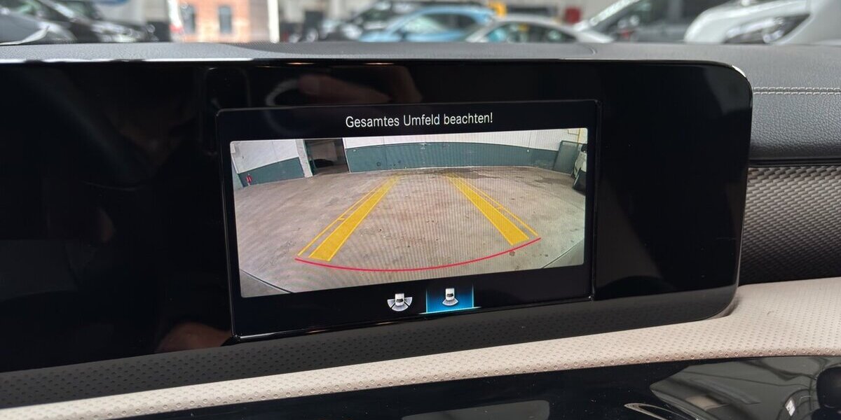 Mercedes-Benz CLA 180 Shooting Brake Leder Navi Kamera 1.Hd 108.430 km 17.990 &euro; Wuppertal 42327