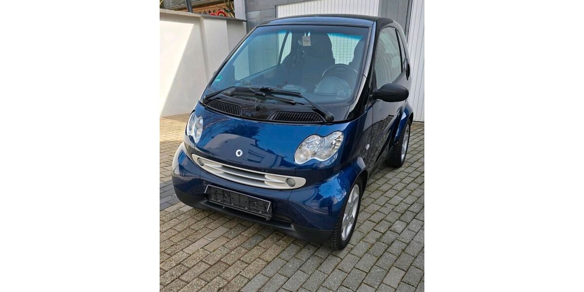 Smart ForTwo 15.000 km 3.490 &euro; Köln 50735