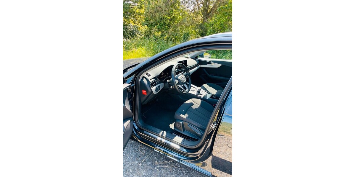 Audi A4 Avant 71.000 km 20.499 &euro; Düsseldorf 40213