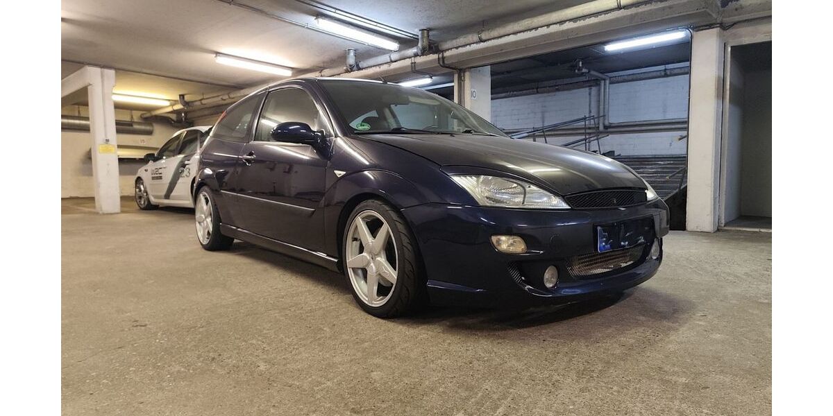 Ford Focus 159.000 km 9.999 &euro; Düsseldorf 40468