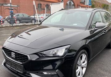 Seat Leon 25.300 km 27.600 &euro; Köln 50677
