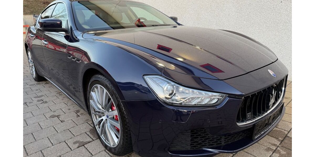 Maserati Ghibli 217.000 km 15.990 &euro; Bergisch Gladbach 51467