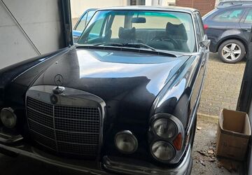 Mercedes-Benz 280 160.000 km 22.899 &euro; Willich 47877