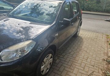Dacia Sandero 196.820 km 800 &euro; Leverkusen 51379