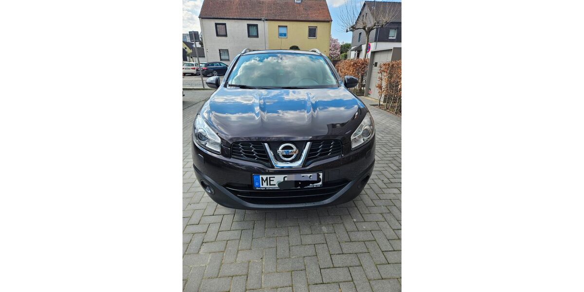 Nissan Qashqai 165.500 km 6.100 &euro; Monheim 40789